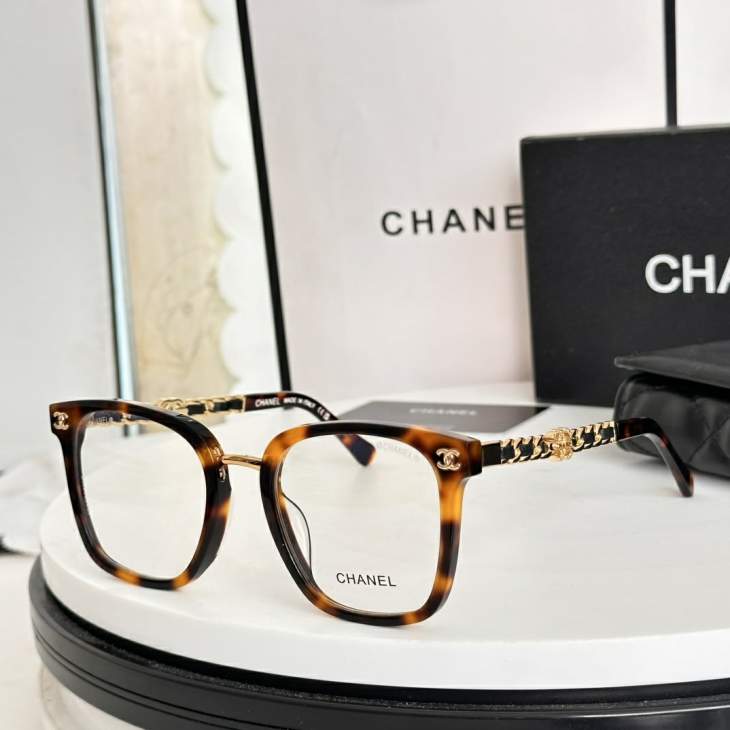 Picture of Chanel Sunglasses _SKUfw76722036fw